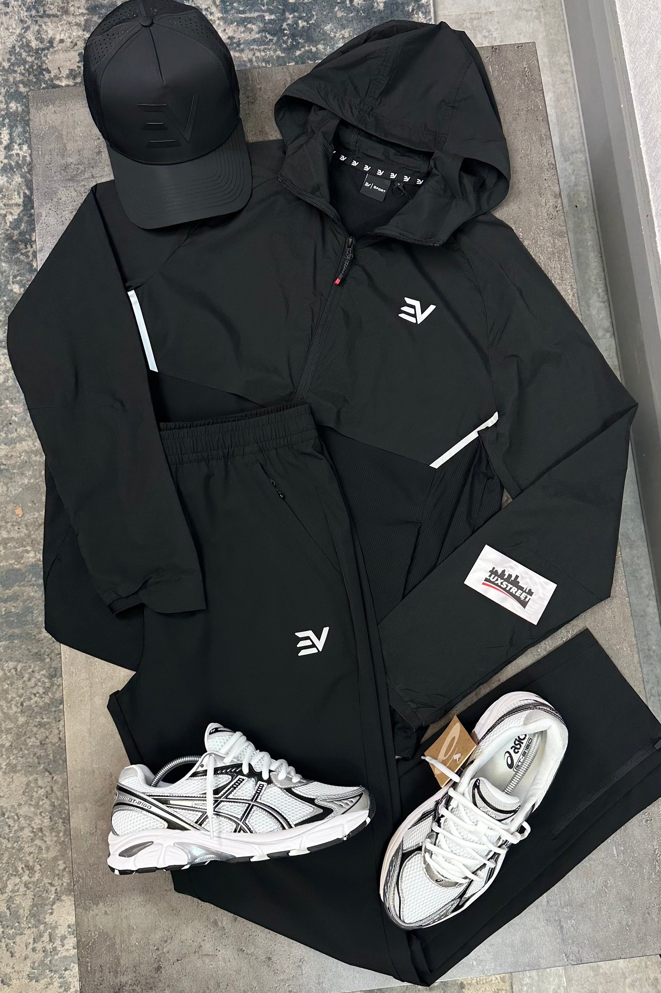 Envi-1 Performance Tracksuit 'Black'