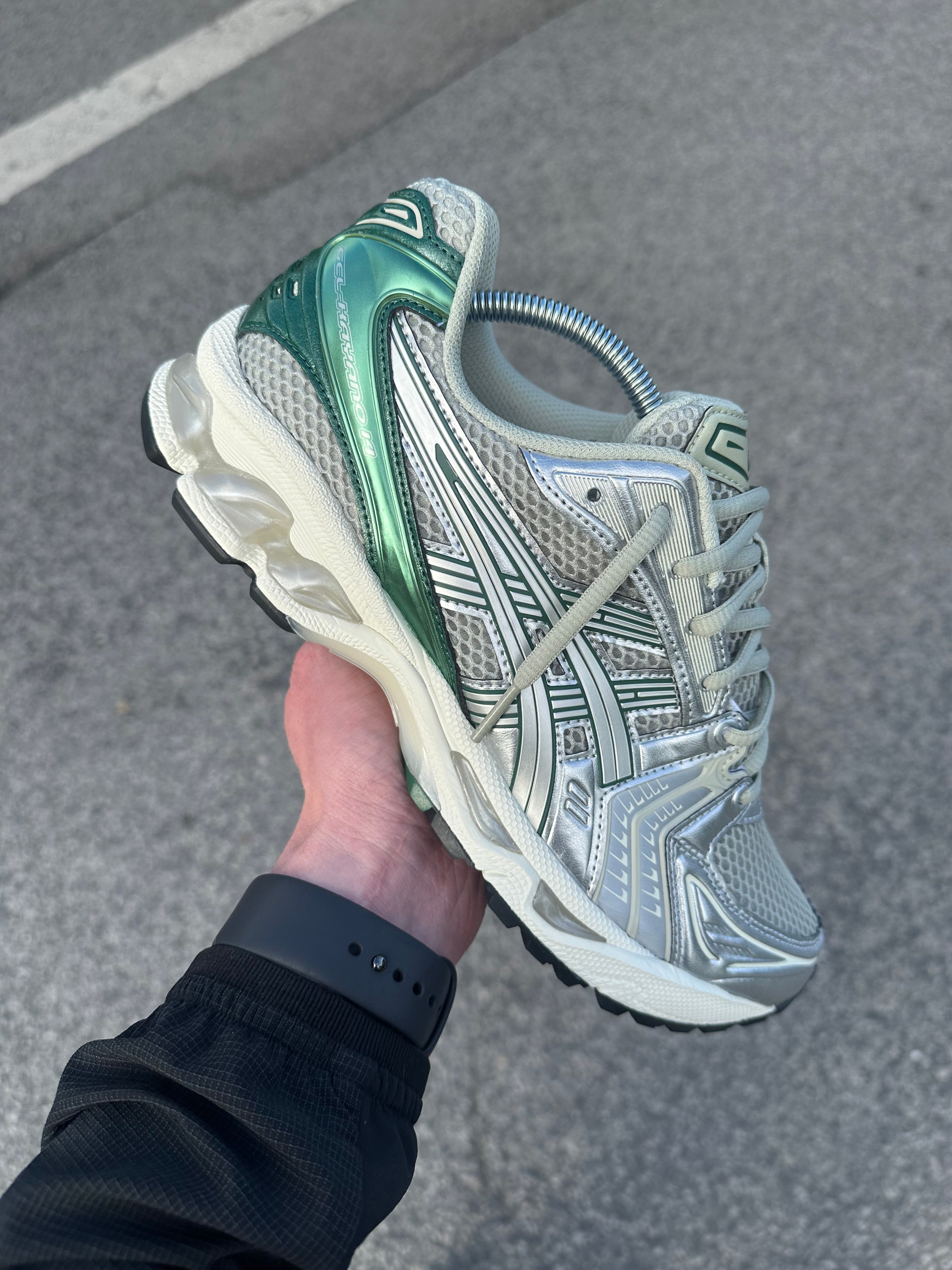 Asics Kayano Trainers ‘Leaf Green’
