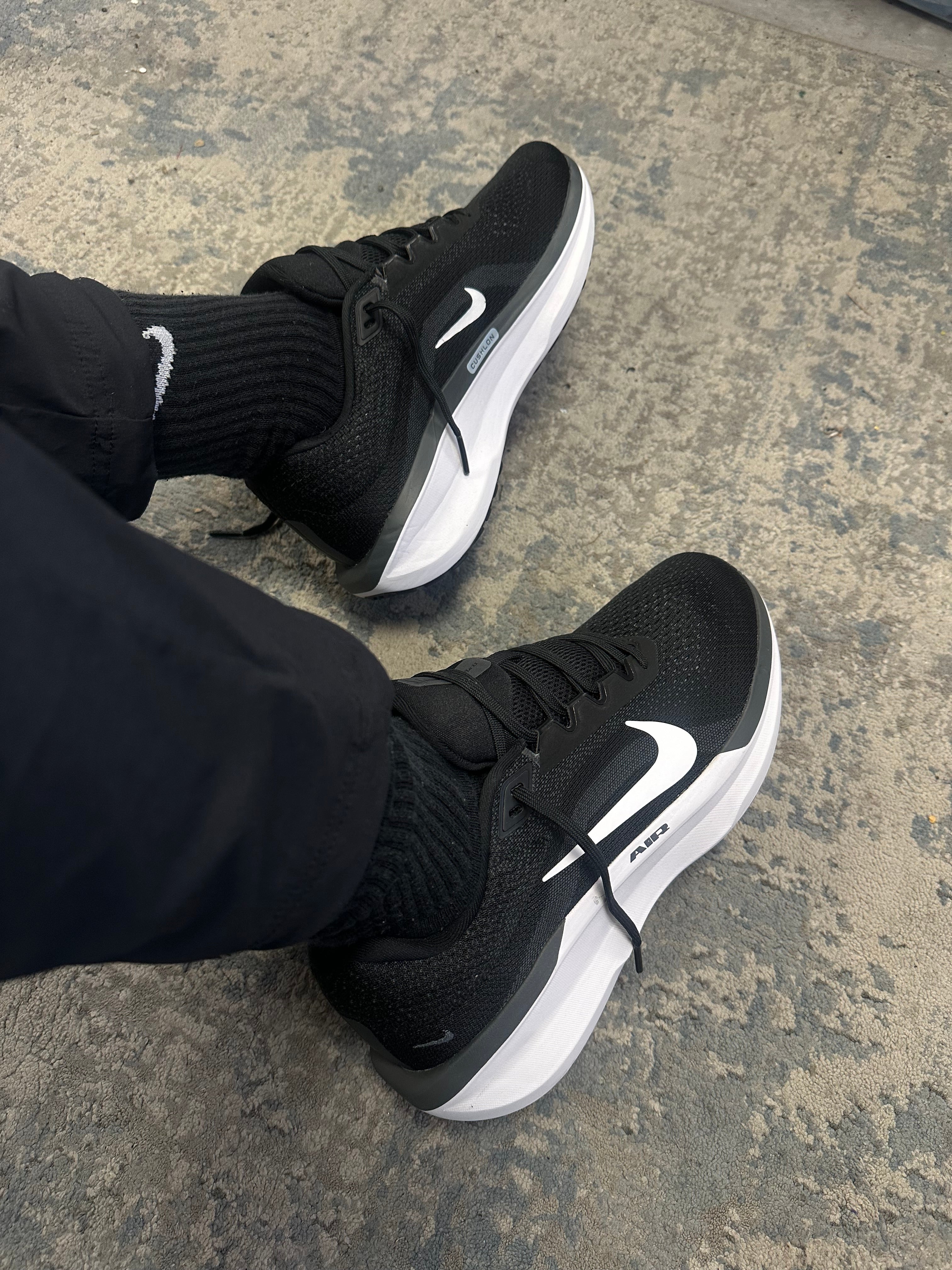 Nike Road Running Sneakers ‘Black/White'