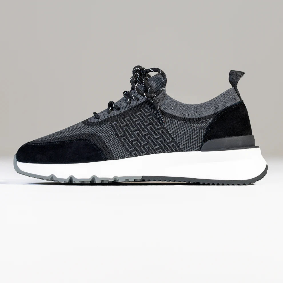 Lanka Sky Knit Trainer ‘Black’