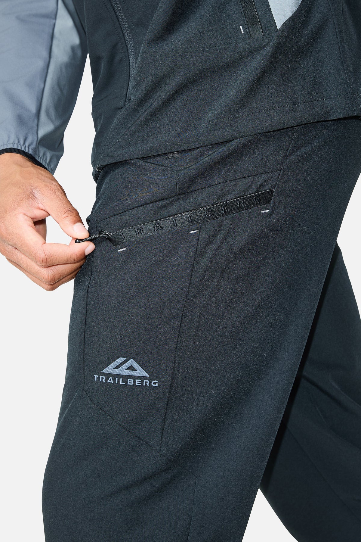 Trailberg Triathlon Tracksuit  ‘Black Grey'