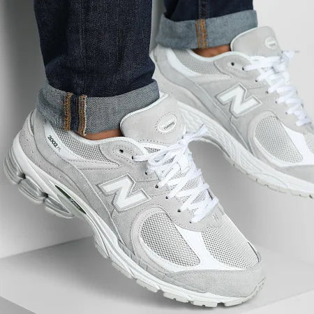 New Balance 2002R Trainers 'Rain cloud'