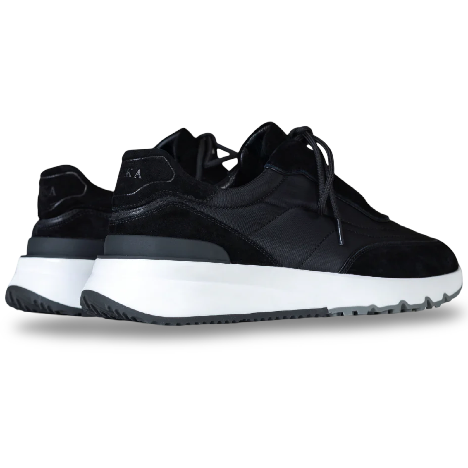 Lanka Runners 'Black'