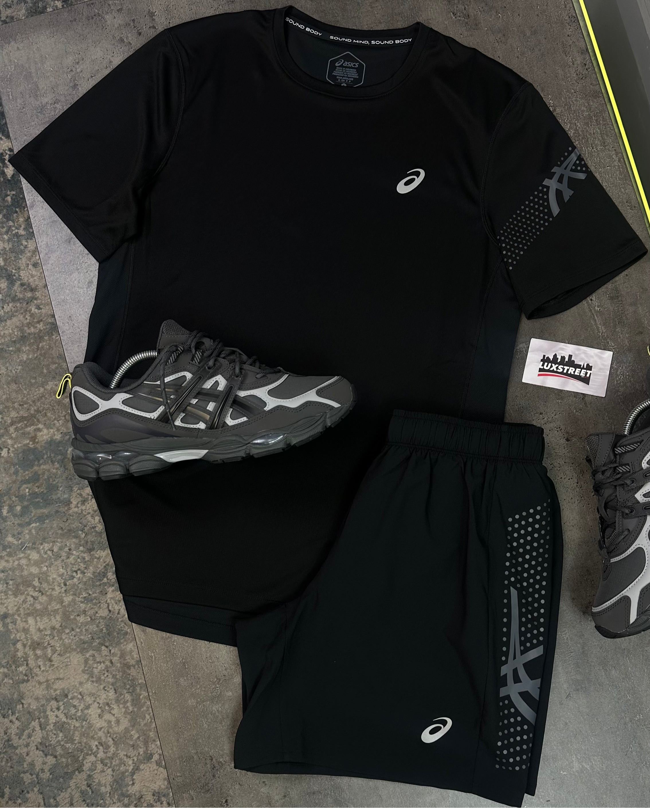 Asics Icon Set 'Black’