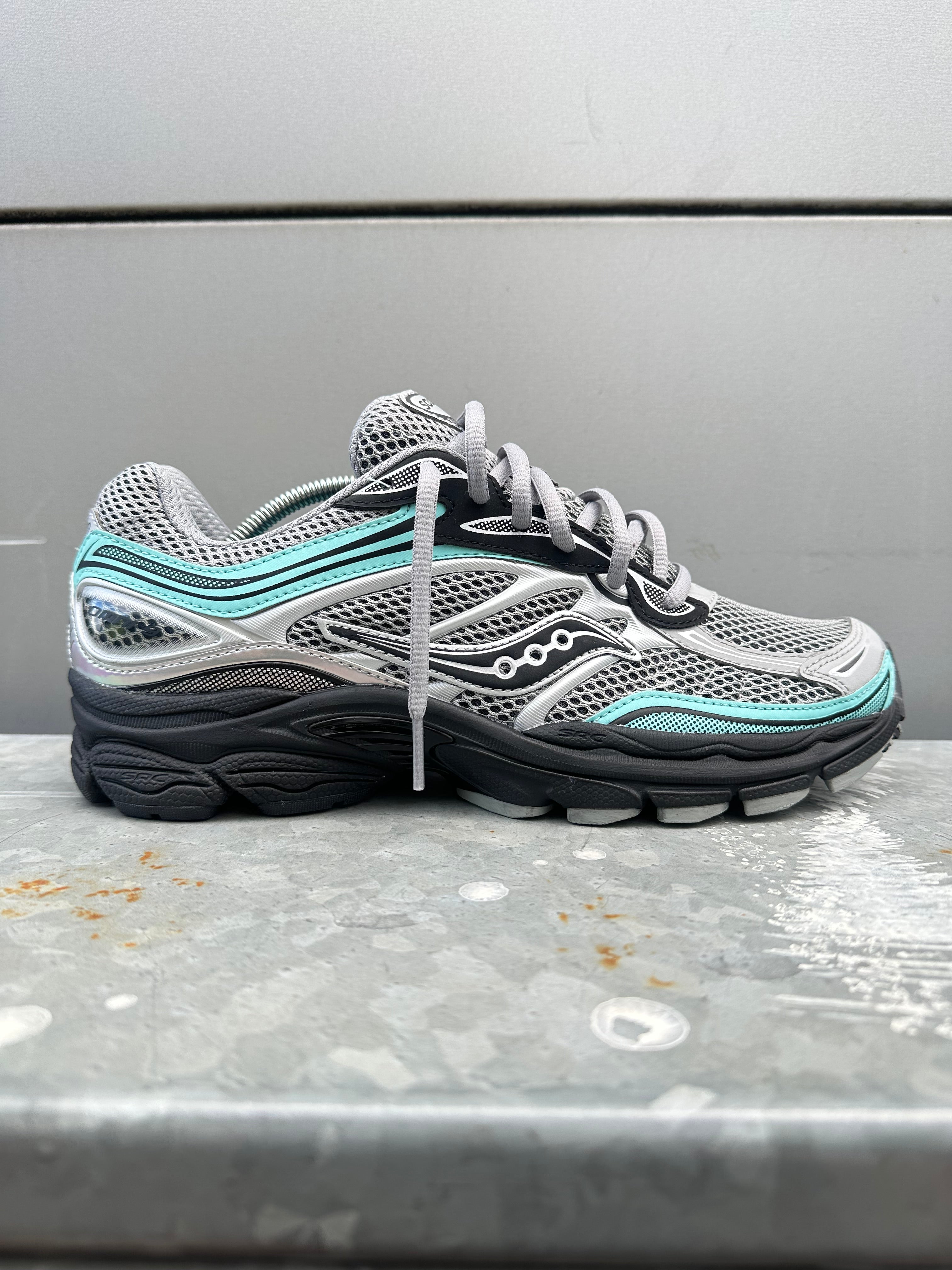 Saucony Progrid Trainers 'Grey Aqua’