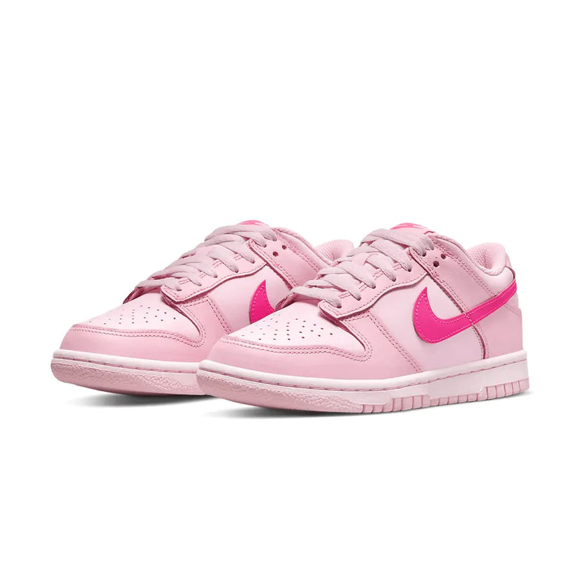 Nike Dunk Low ‘Triple Pink' (W)