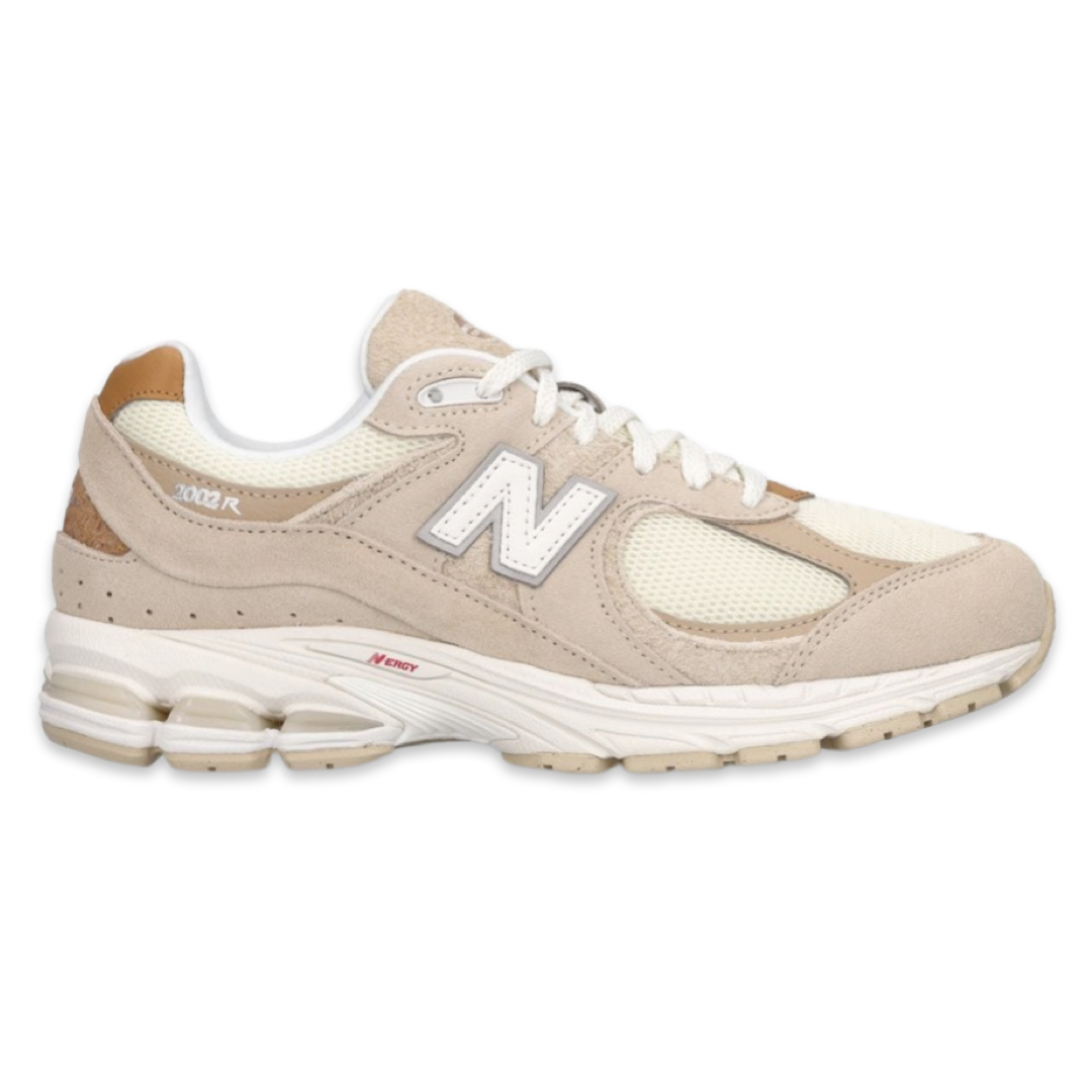 New Balance 2002r Trainers 'Nude' (W)